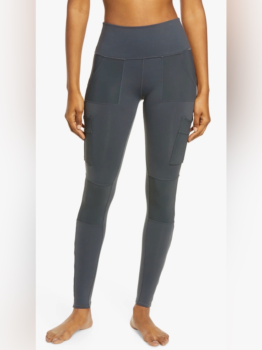 Alo High Waist Cargo Leggings
Size: Small
Gray